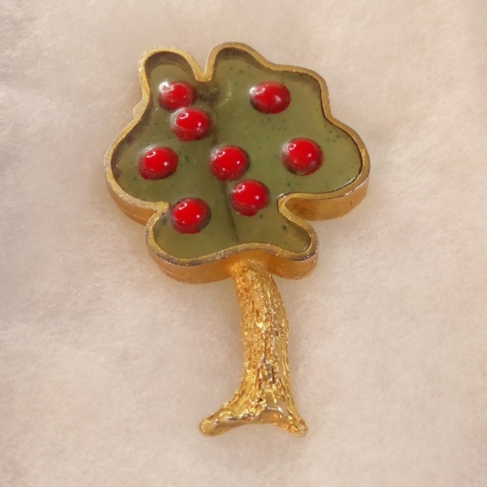Joy brutalist apple tree brooch
